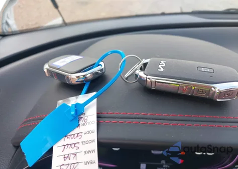 2023 Kia Soul Gt-Line z USA, uszkodzony, nr VIN KNDJ53AU3P7869413